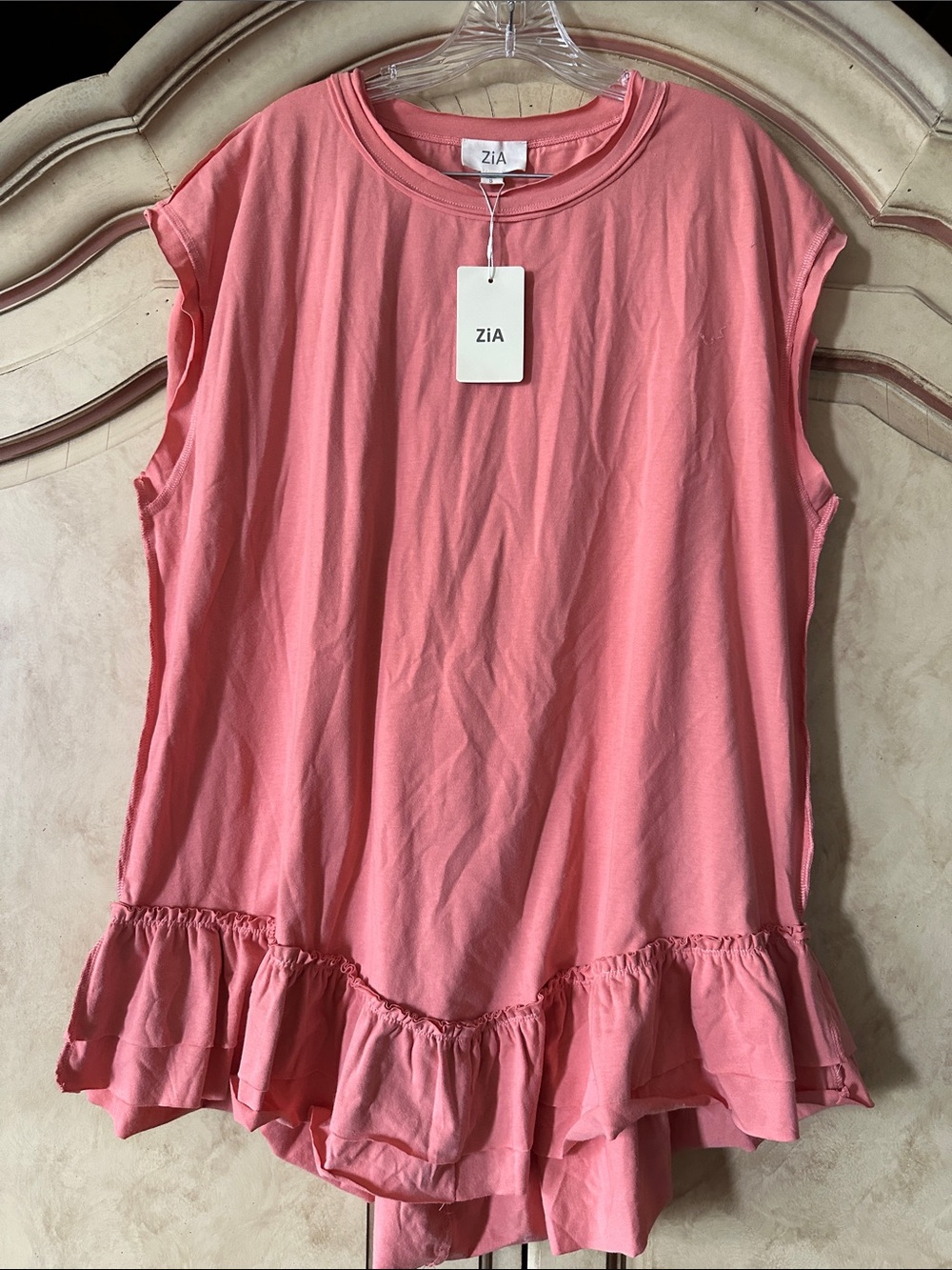 NWT Boutique Brand Coral Ruffle-Hem Sleeveless Tunic size Small